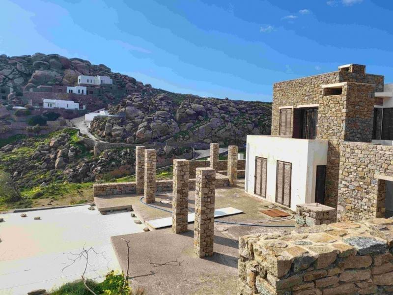 Μύκονος: Σε νέο πλειστηριασμό και με…σκόντο οι βίλες στο Πλυντρί
