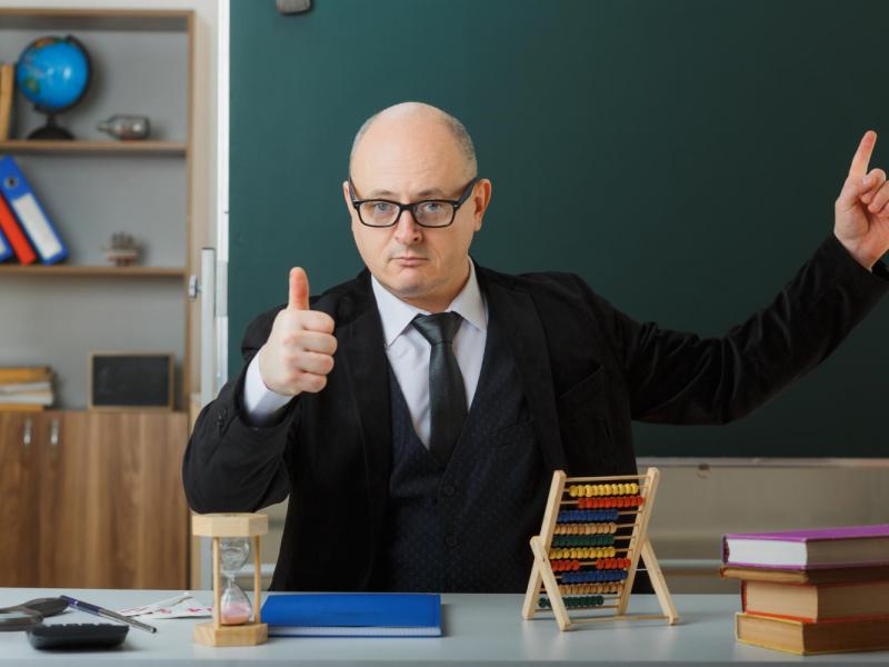 Εκπαιδευτικοί