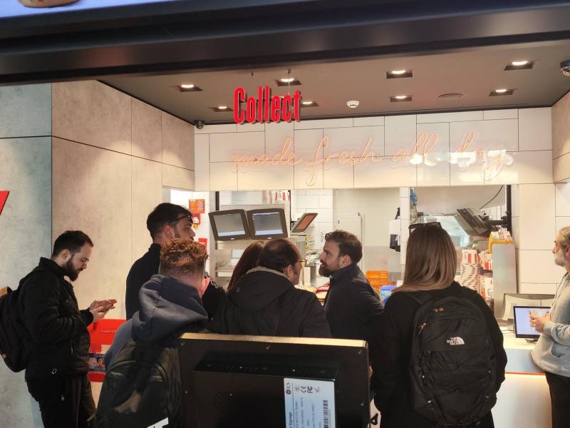 εργαζομενοι