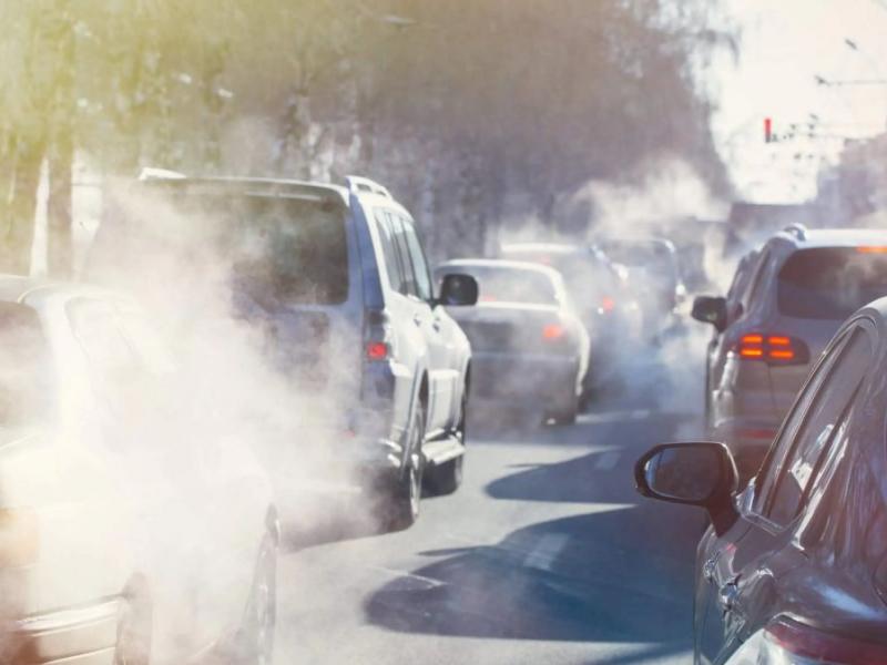 Καυσαέριο από αυτοκίνητα