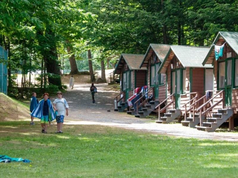 Ανοίγουν οι αιτήσεις για τις Παιδικές Κατασκηνώσεις ΔΥΠΑ 2026