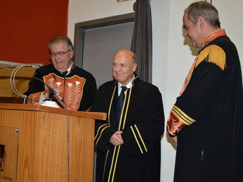 Έφυγε από τη ζωή σε ηλικία 80 ετών ο διακεκριμένος επιστήμονας και Επίτιμος Διδάκτορας του Πολυτεχνείου Κρήτης, Μανώλης Μιχαηλάκης.