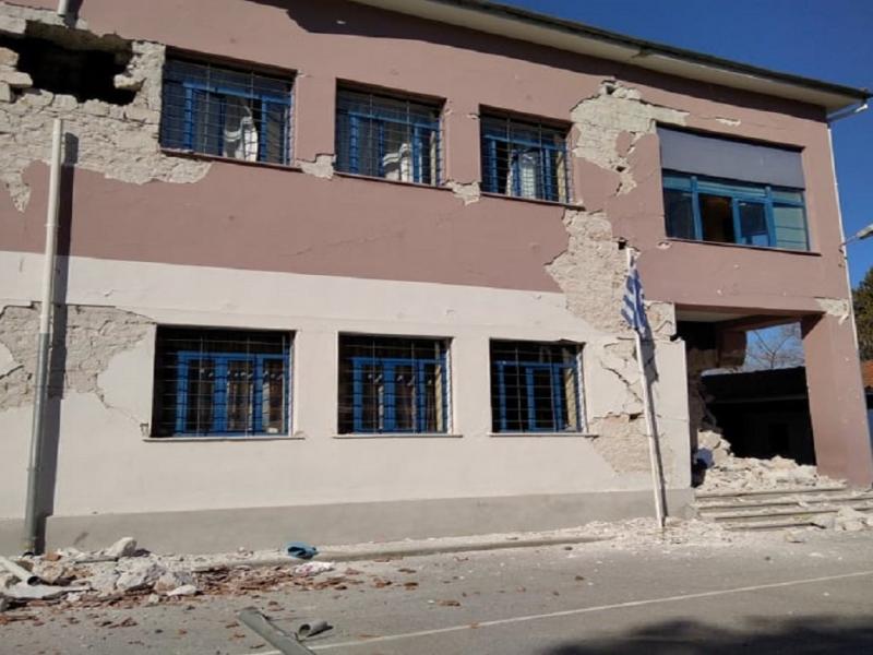 Σεισμός σε σχολείο με καταστροφές