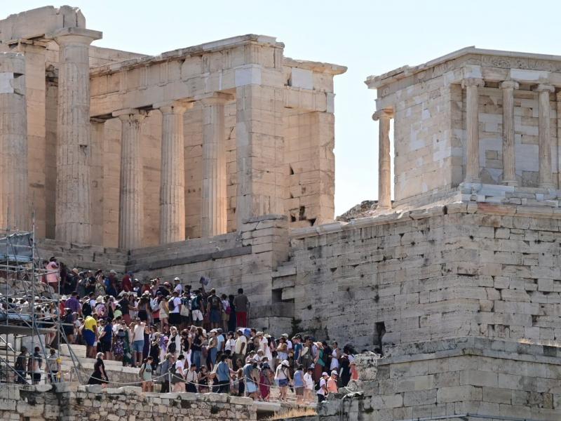 Ο βράχος της Ακρόπολης υπό την εποπτεία του υπουργείου Πολιτισμού όπου θα γίνουν προσλήψεις μέσω ΑΣΕΠ