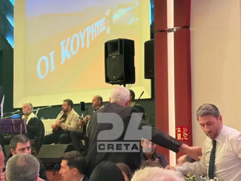 Κρήτη: Σε γάμο ο Ανδρουλάκης