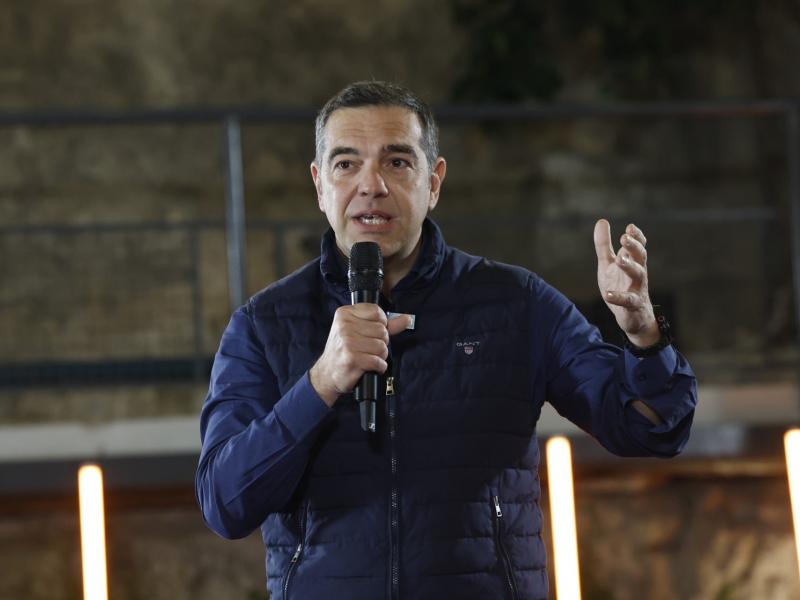 Ο Αλέξης Τσίπρας απέρριψε όνομα για το νέο κόμμα που θα ανακοινώσει