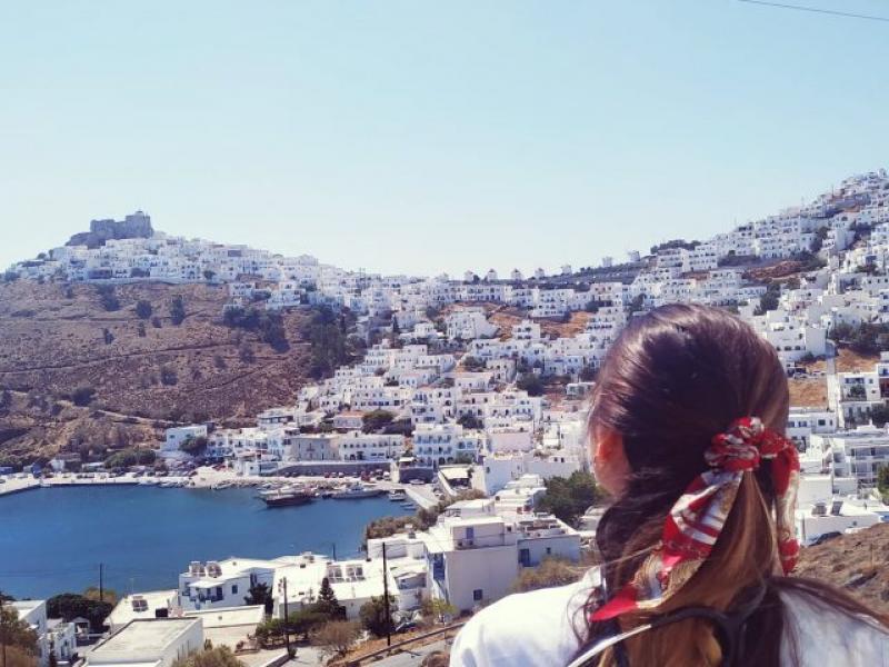 εκπαιδευτικοι