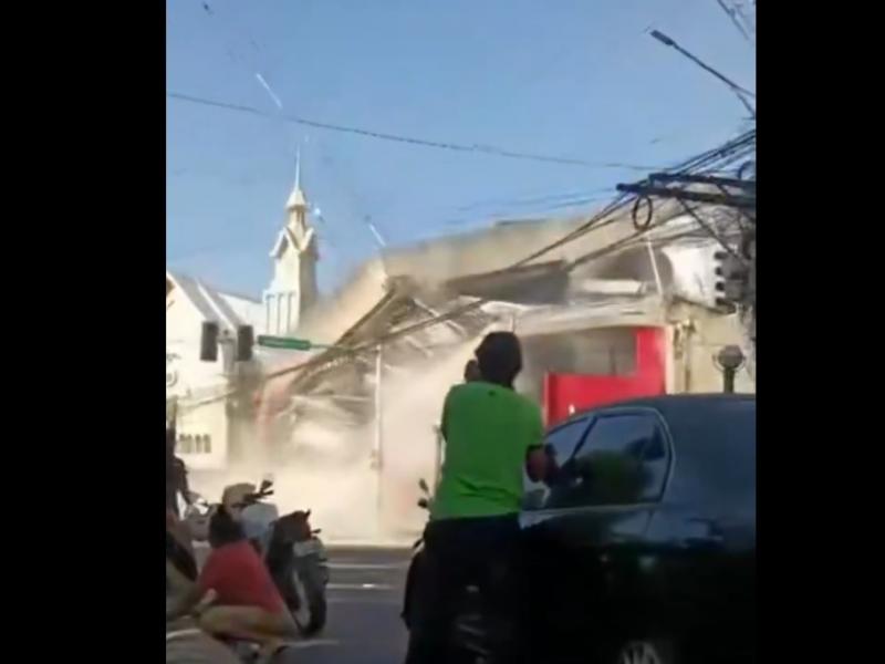 Ισχυρός σεισμός 7,8 Ρίχτερ στις Φιλιππίνες