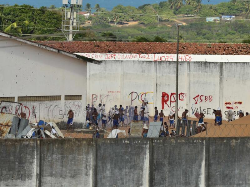 25-64909brazilprison.jpg