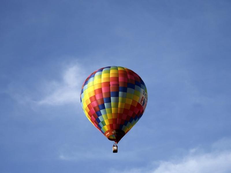 30-19071516800725hotairballoon.jpg