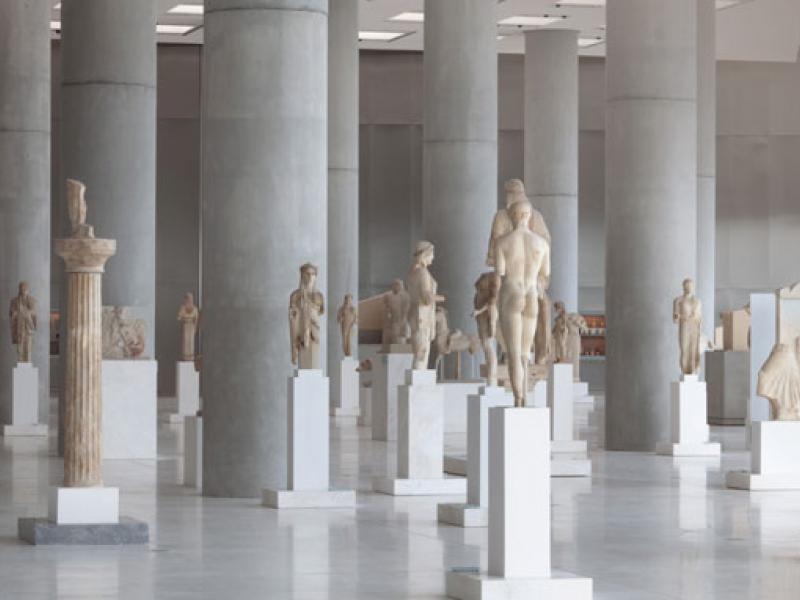 acropolismuseum_esoteriko.jpg