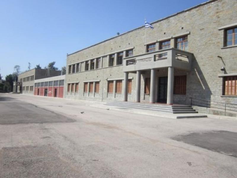 agrinio_1o_gymnasio.jpg