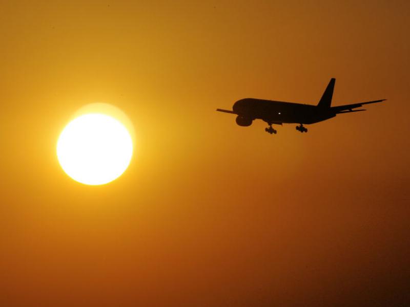 airplane-sun.jpg
