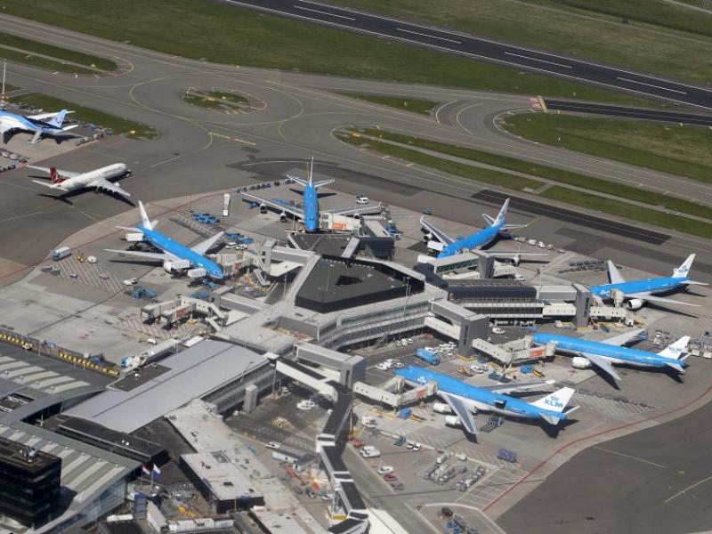 amsterdam-schipol-airport.jpg