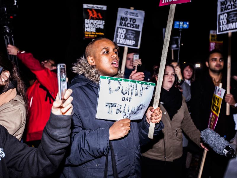 anti-donald-trump-protest-london-us-embassy-349-1478773649.jpg