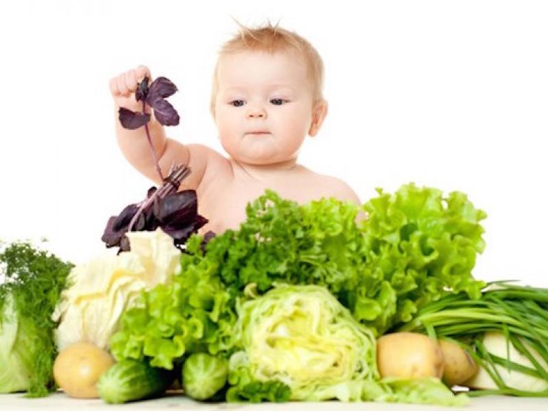 baby-eating-vegetables.jpg