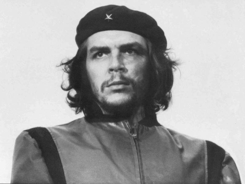 che_redwhite-007.jpg