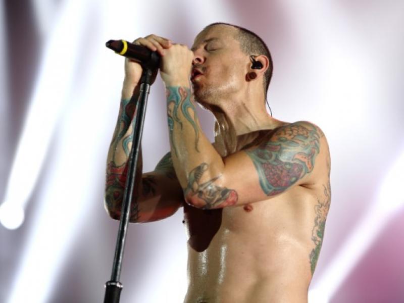 chesterbennington-1500574299-640x427.jpg