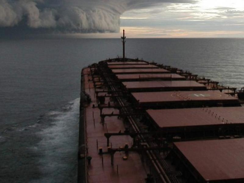 cropped-1-tanker-and-storm-22_0.jpg