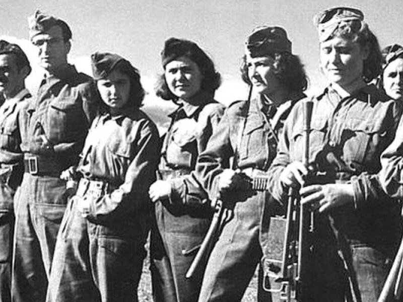 dse_women_fighters_1946-1949.jpg