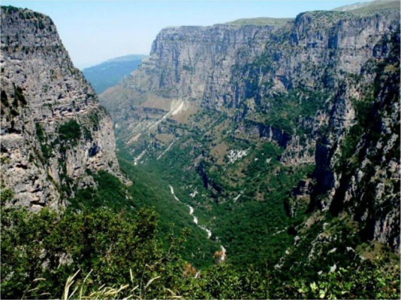 faragi-vikos-532x400.jpg