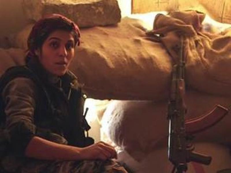 female_kurdish_fighter.jpg