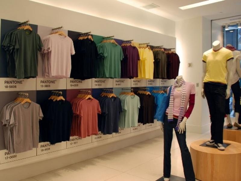 gap_pantone_3.jpg
