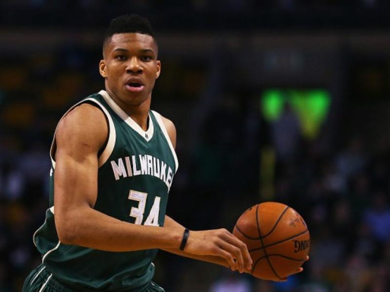 giannis1.jpg