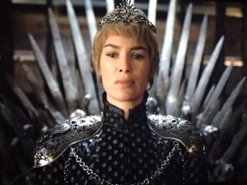 hbos-game-of-thrones-season-6-episode-10-the-winds-of-winter-cersei-lannister-sits-on-the-iron-throne-670x499.jpg
