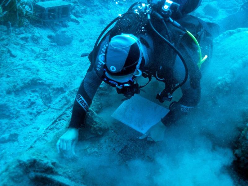 Μέντωρ ανασκαφή