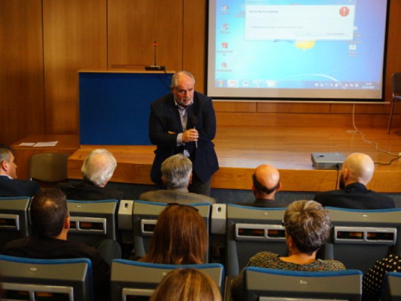 Οι δρόμοι της Ελιάς