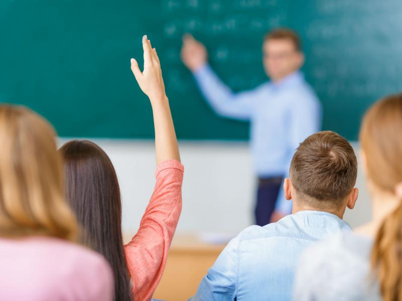 εκπαιδευτικοί_δάσκαλοι_τάξη3010