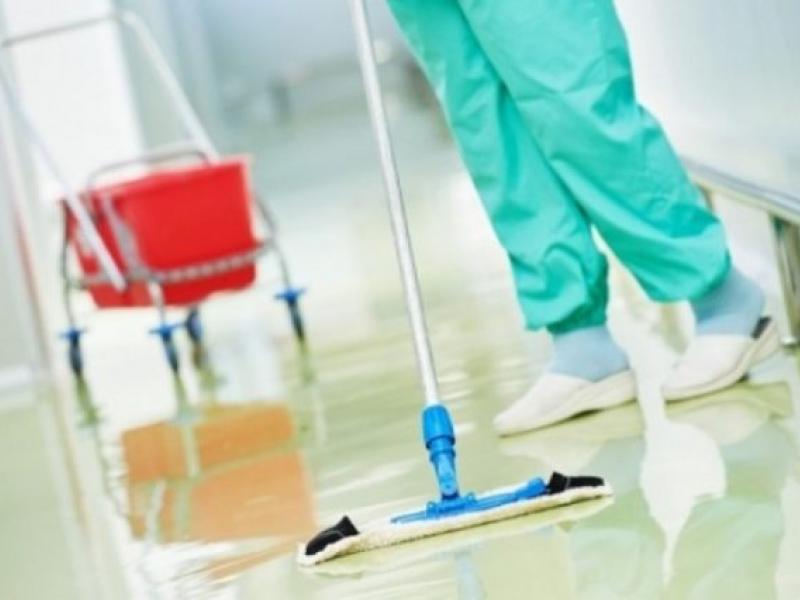 καθαριστες