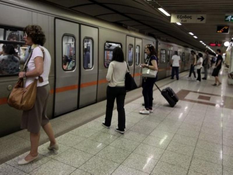 metro_σύνταγμα