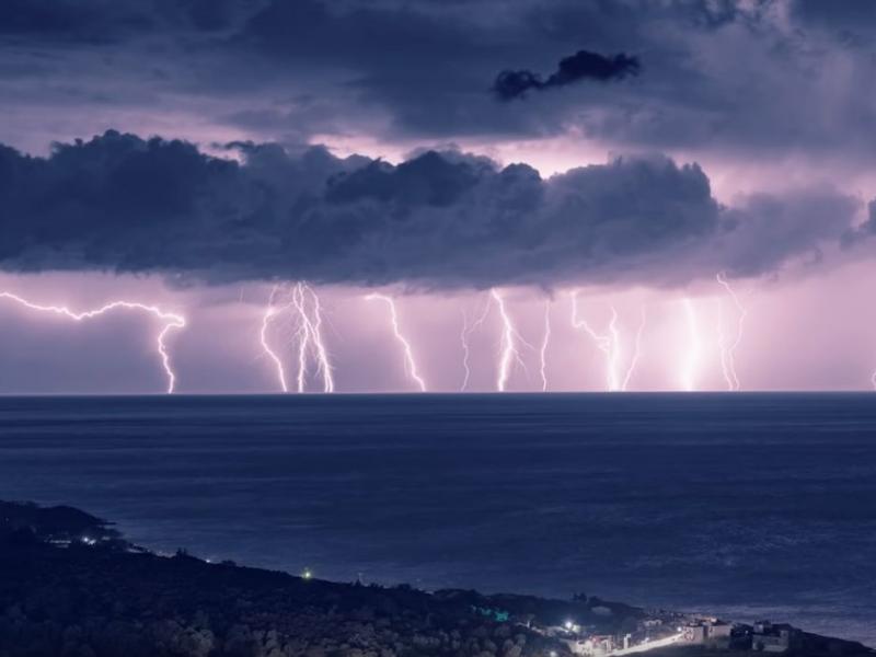 Σάμος κεραυνοί