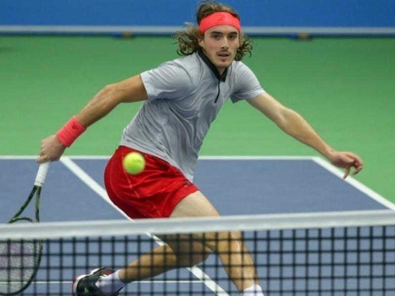 tsitsipas_11112018.jpg