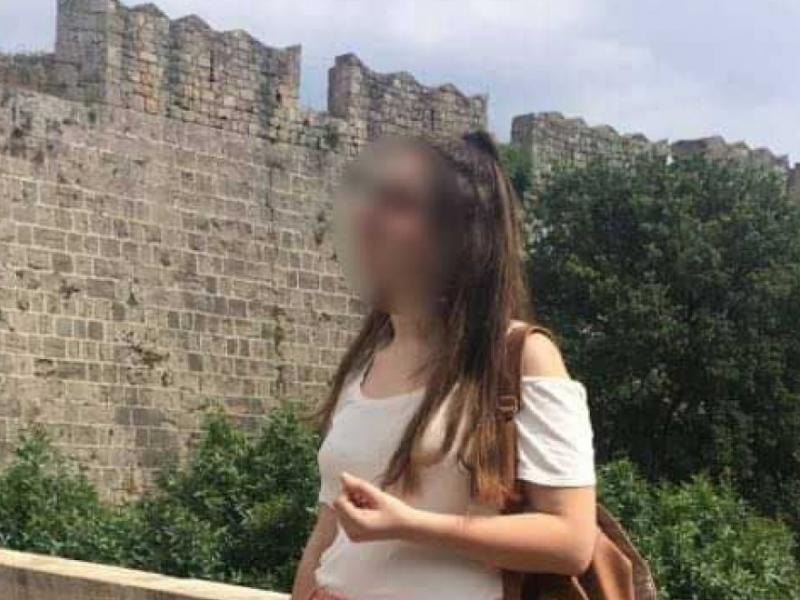 φοιτήτρια Ρόδος