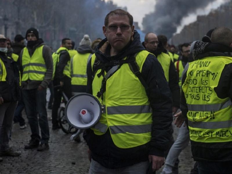 Α Σύλλογος Αθηνών ΠΕ: Συμπαράσταση και αλληλεγγύη στον αγώνα των Γάλλων εργαζομένων