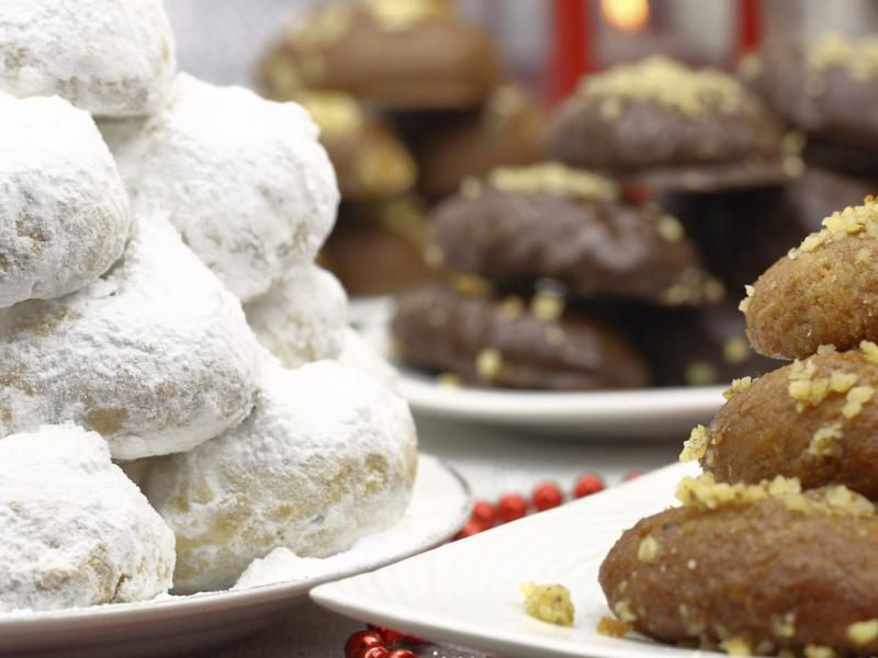 Μελομακάρονα - Κουραμπιέδες