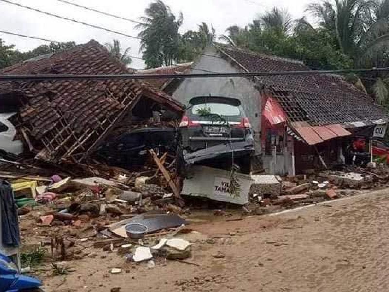 Τσουνάμι στην Ινδονησία