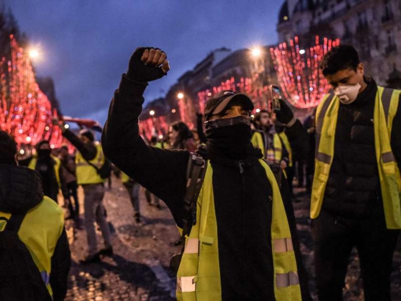 yellow vests