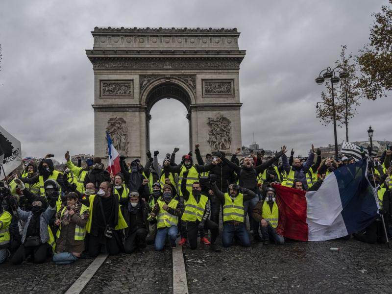 yellow vests paris