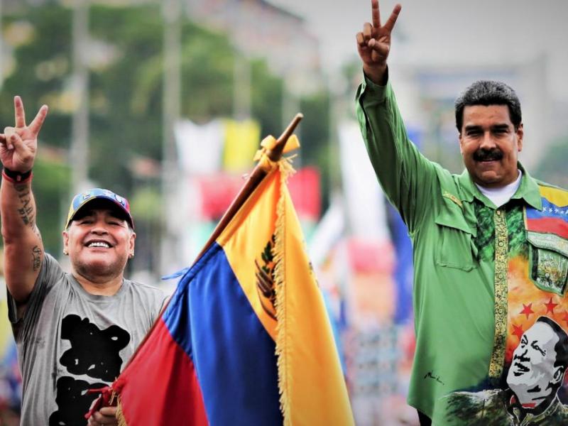 nicolas-maduro-und-diego-maradona-maduro-will-sich-bei-der-abstimmung-am-20-mai-bis-2025-im-amt-bestaetigen-lassen-.jpg