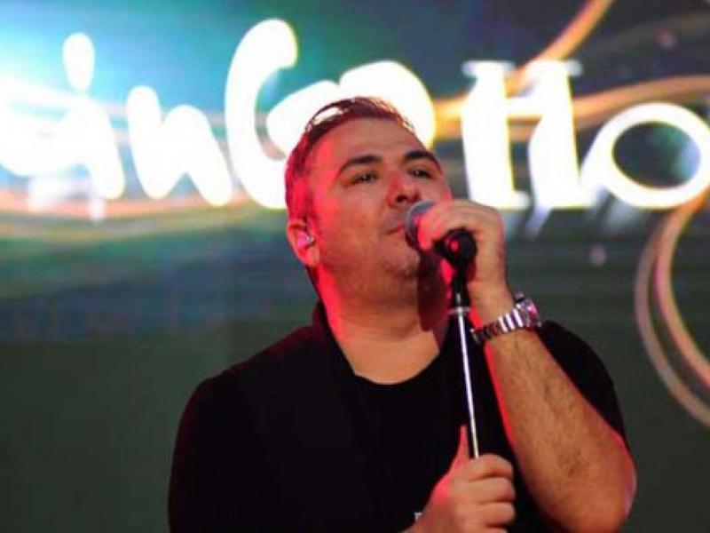 Ο Αντώνης Ρέμος στο καζίνο της Γευγελής