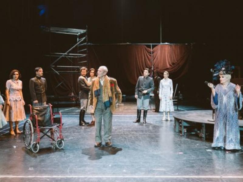 Απόψε Αυτοσχεδιάζουμε