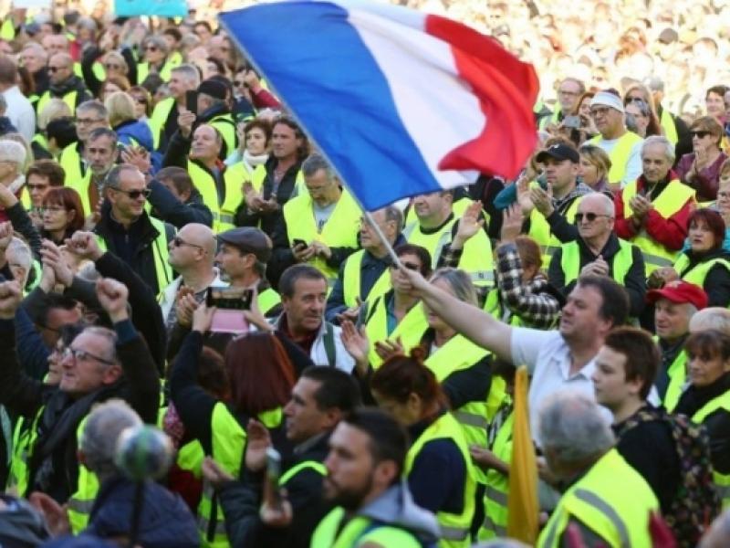 gilletes jaunes