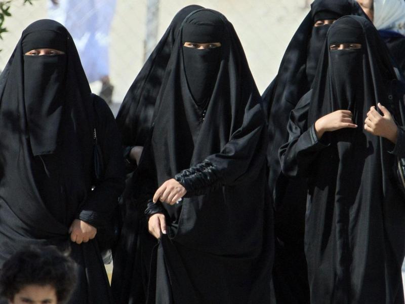 Saudi Arabia women