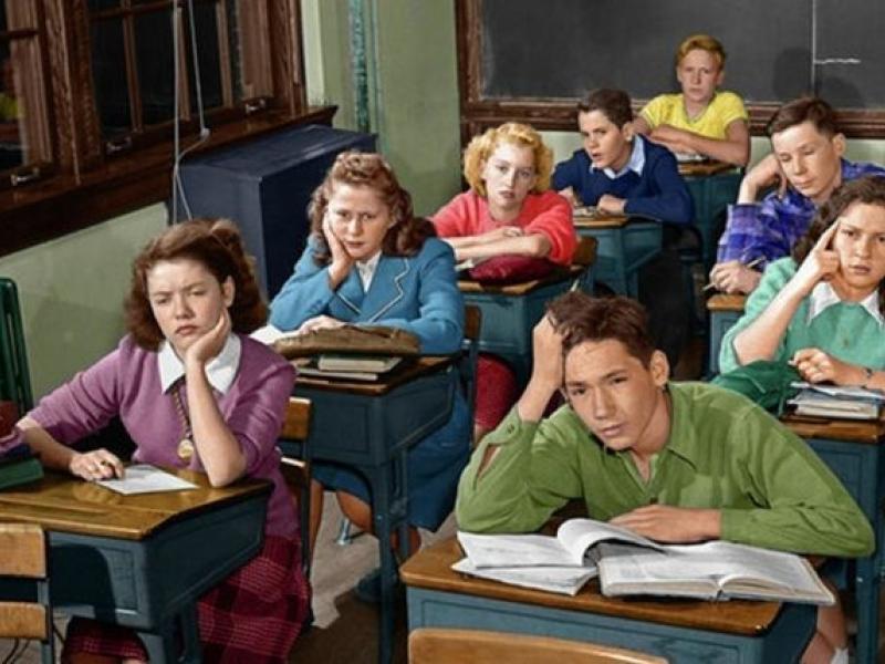 «Όλα τριγύρω αλλάζουνε κι όλα τα ίδια μένουν» - Για την αυτονόμηση σχολικών μονάδων