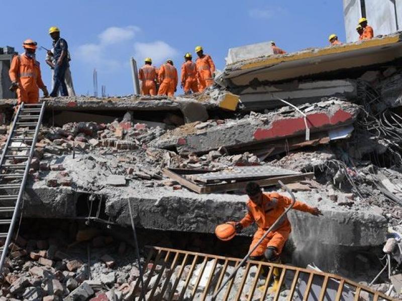 καταρρευση