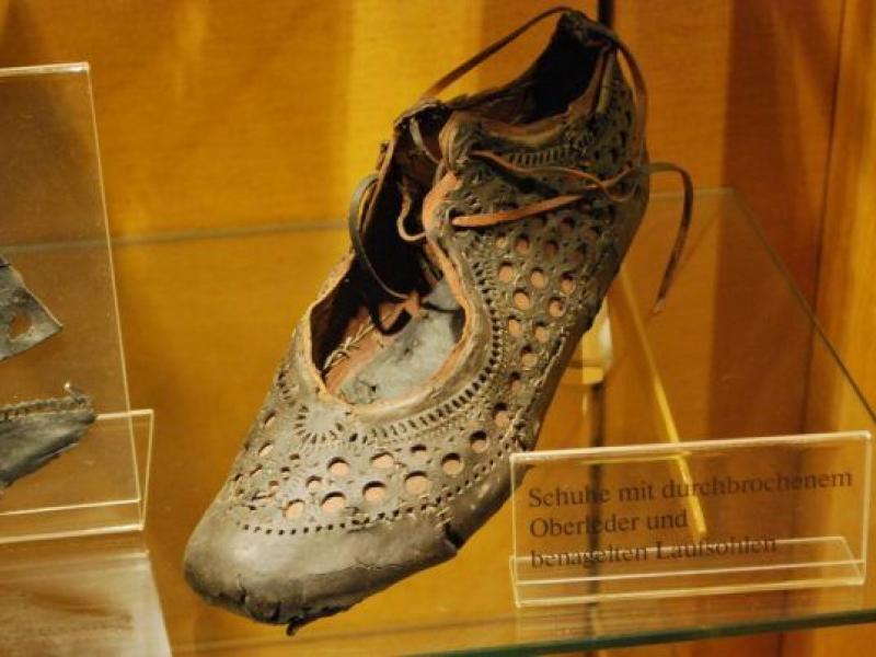 Παπούτσι από την αρχαία Ρώμη